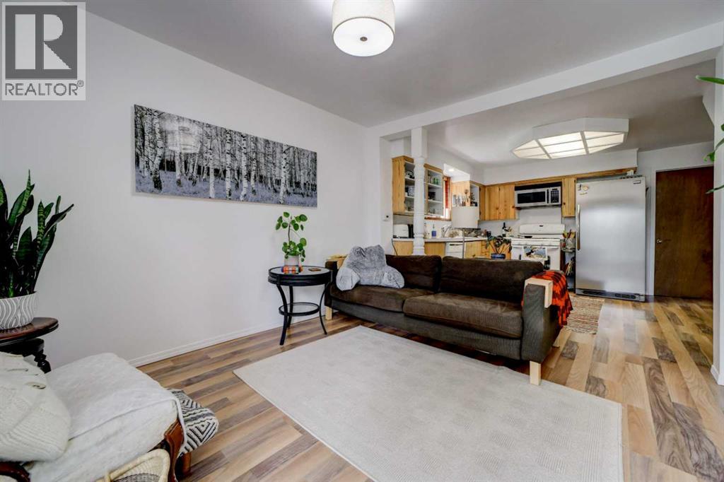 22925 4 Avenue - 4