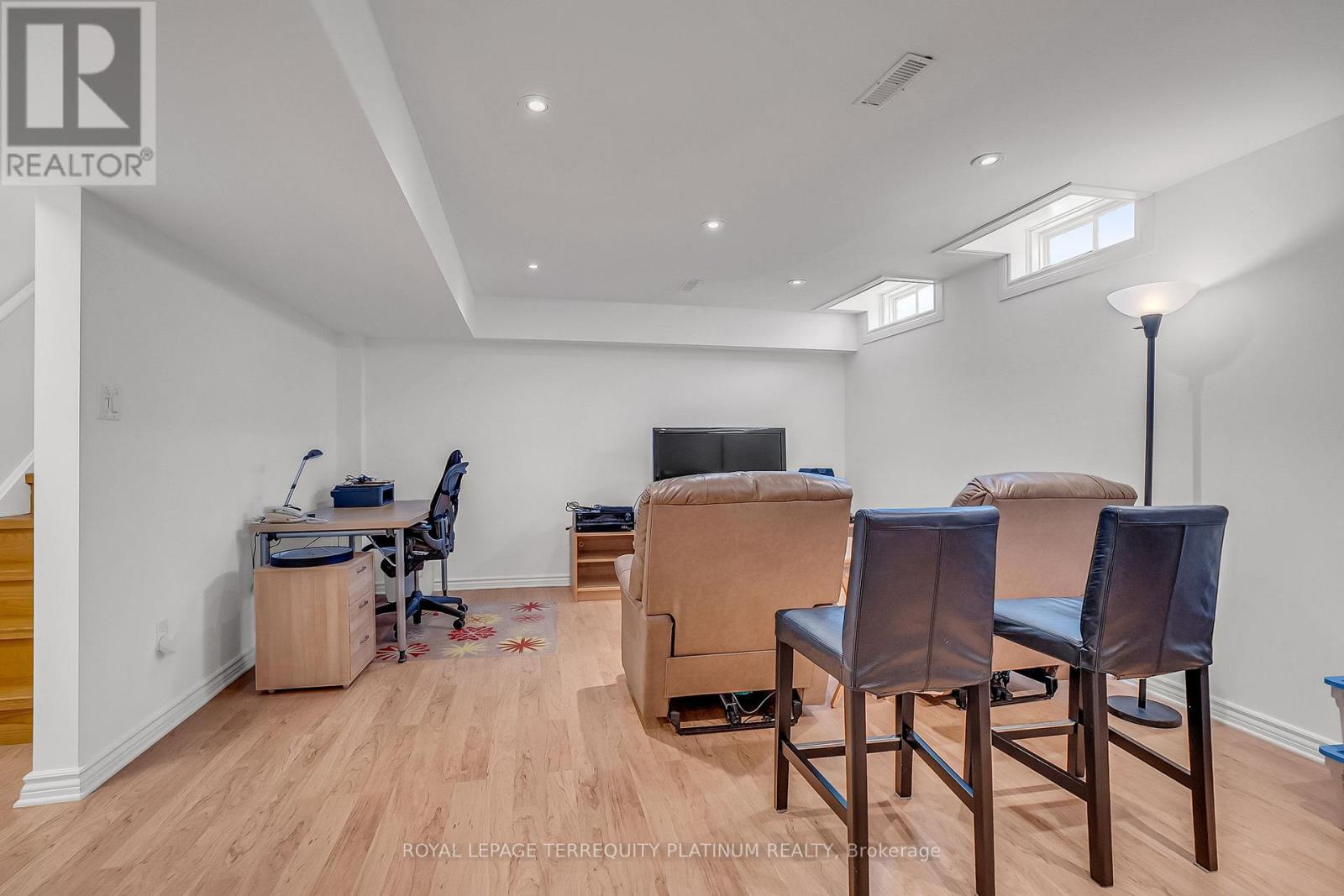 105 ALFRED PATERSON DRIVE - 27