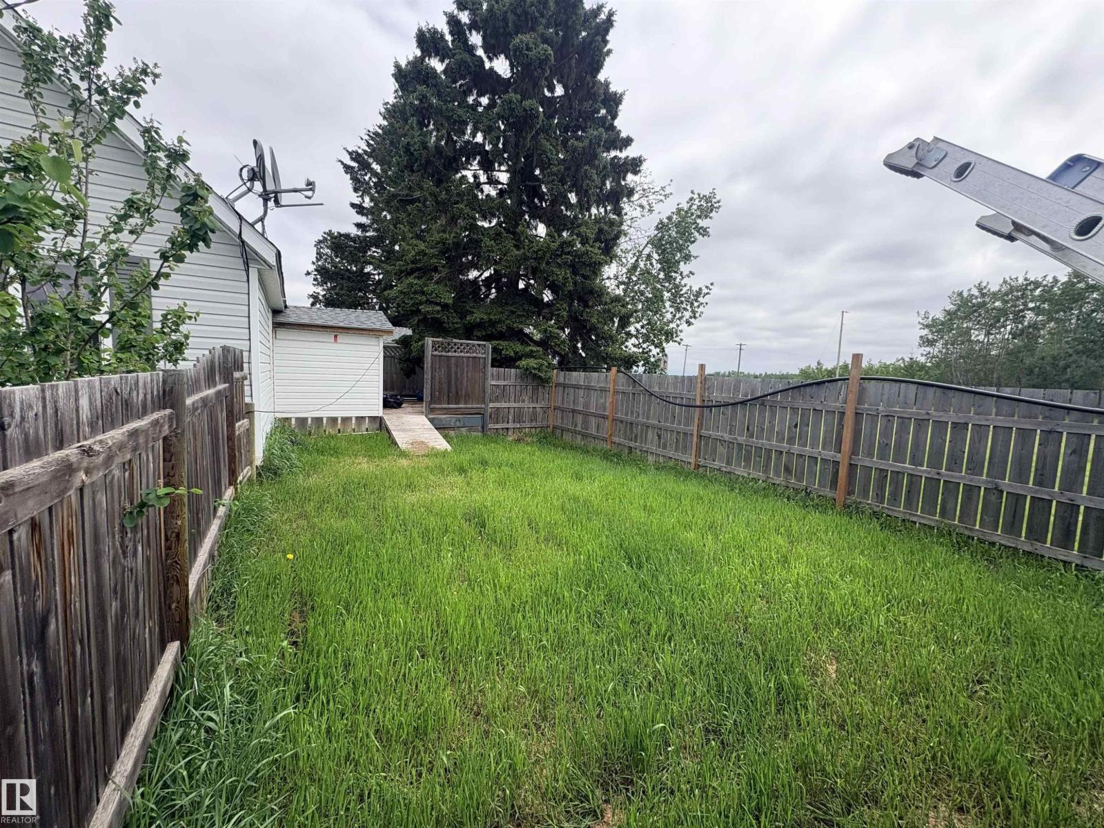 63102 Rge Rd 451 - 24