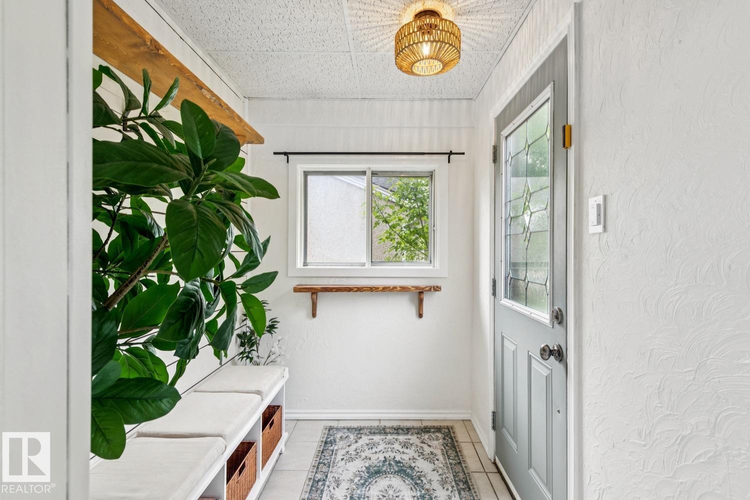 4037 114 AV NW — photo 14