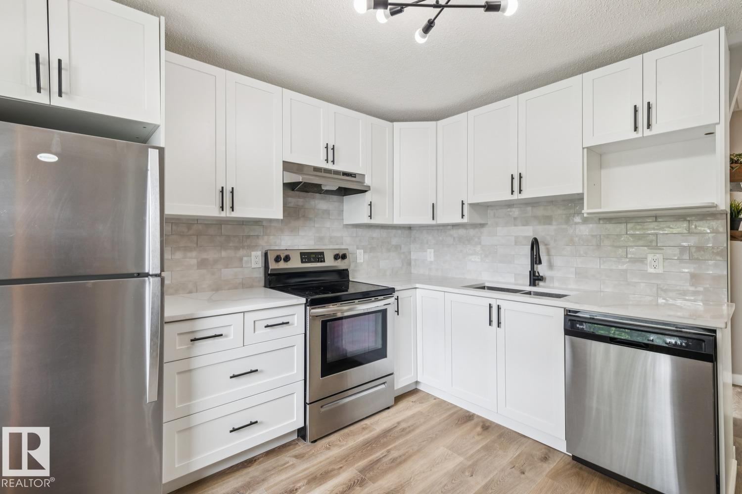 4037 114 AV NW — photo 6