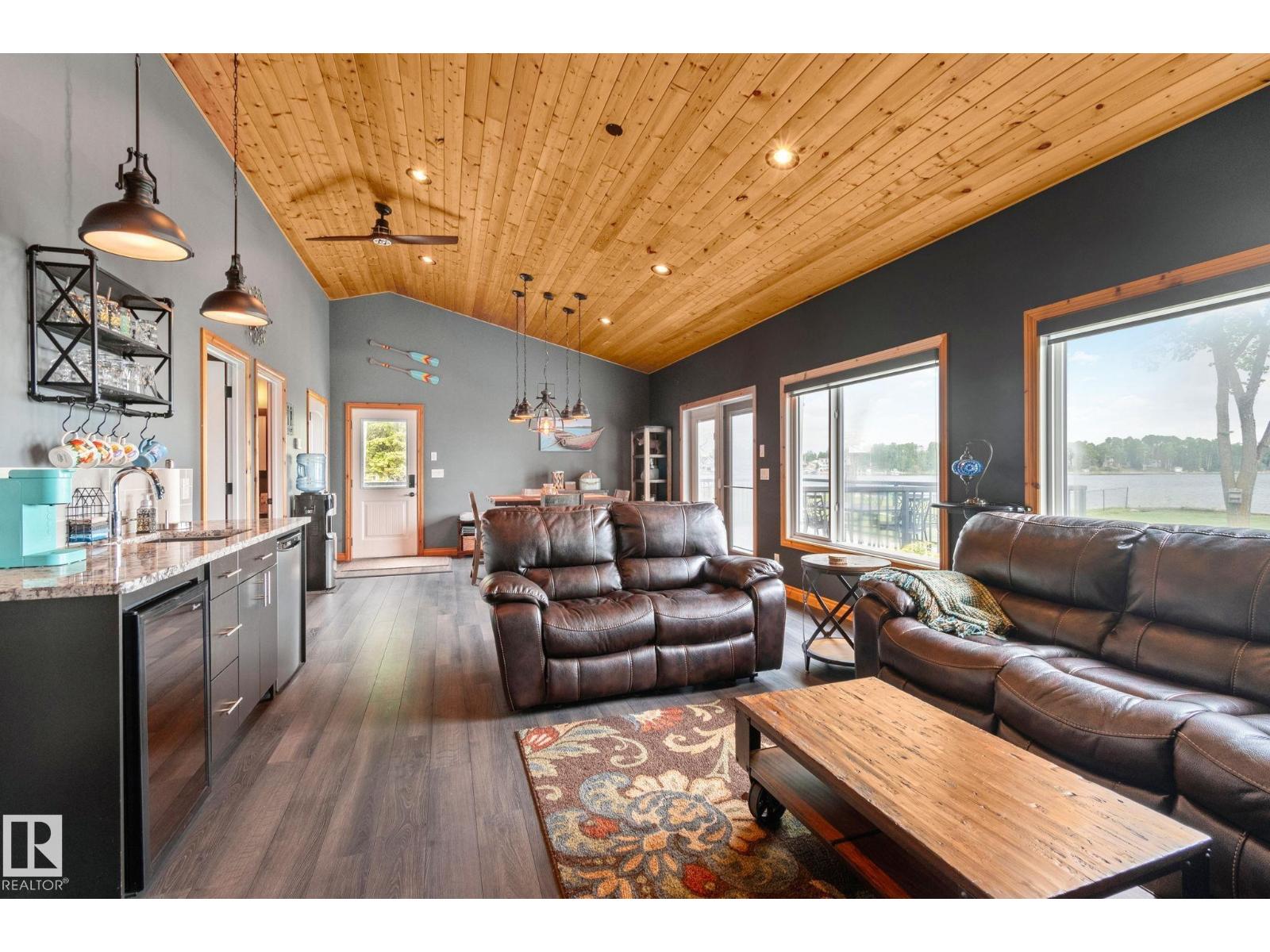 3013B TWP RD 574 — photo 32