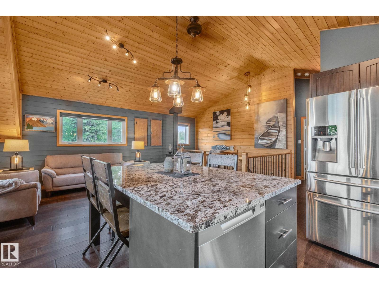 3013B TWP RD 574 - photo 2