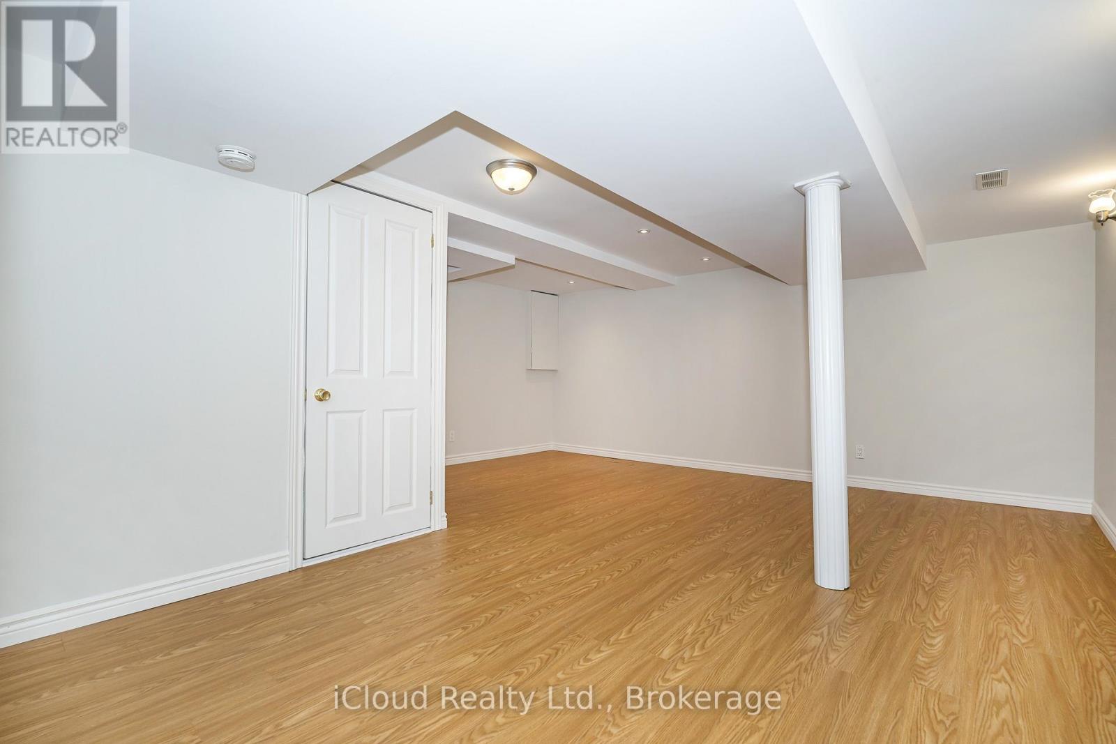 127 SILVERHILL DRIVE - 22