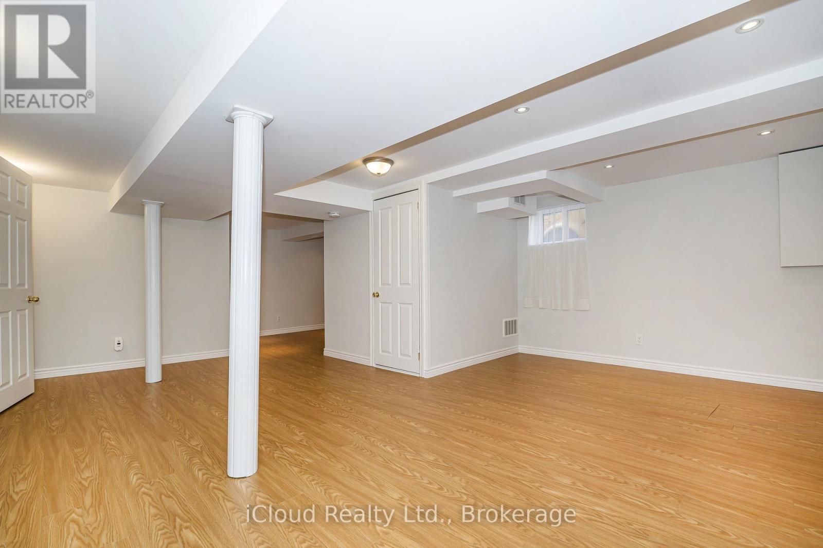 127 SILVERHILL DRIVE - 20