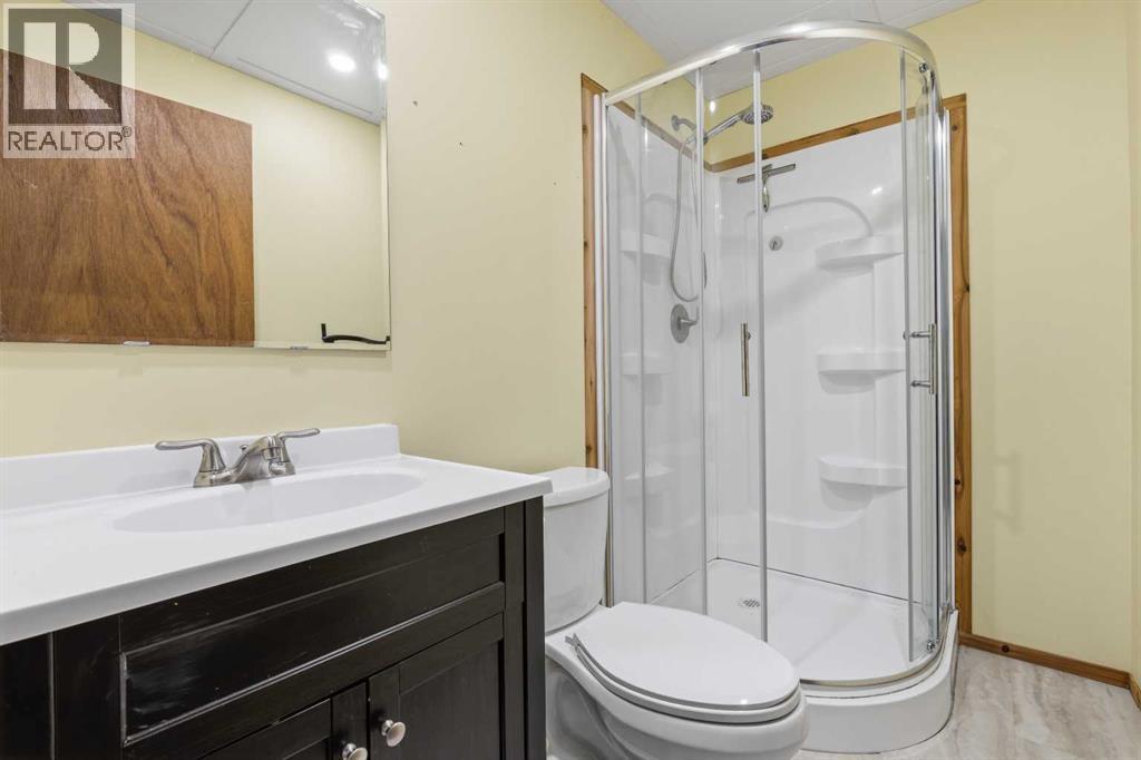 8 Isbister Avenue — photo 31