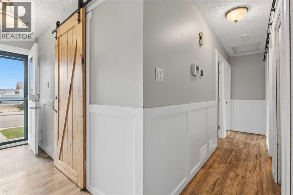 8 Isbister Avenue — photo 17