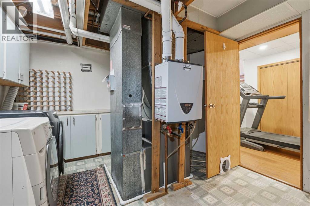 8 Isbister Avenue — photo 29