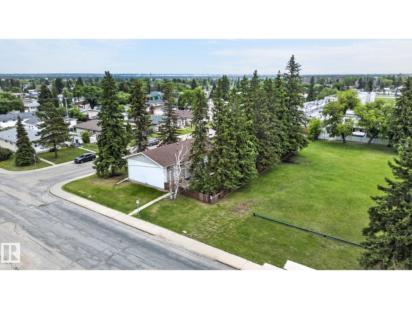 13920 64 ST NW - 37