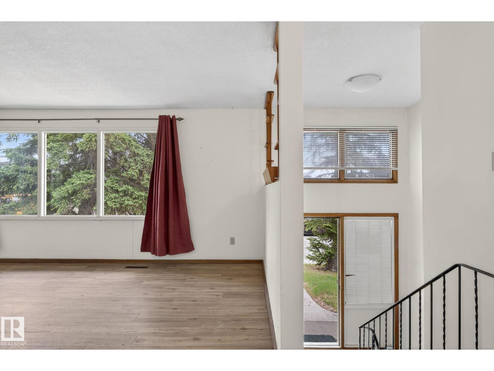 13920 64 ST NW - 8
