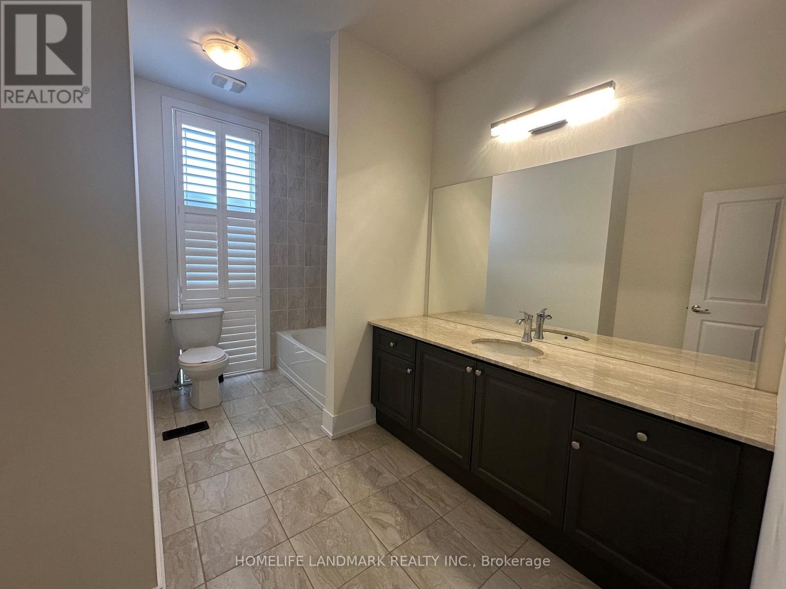 27 THORNCREST DRIVE - 17
