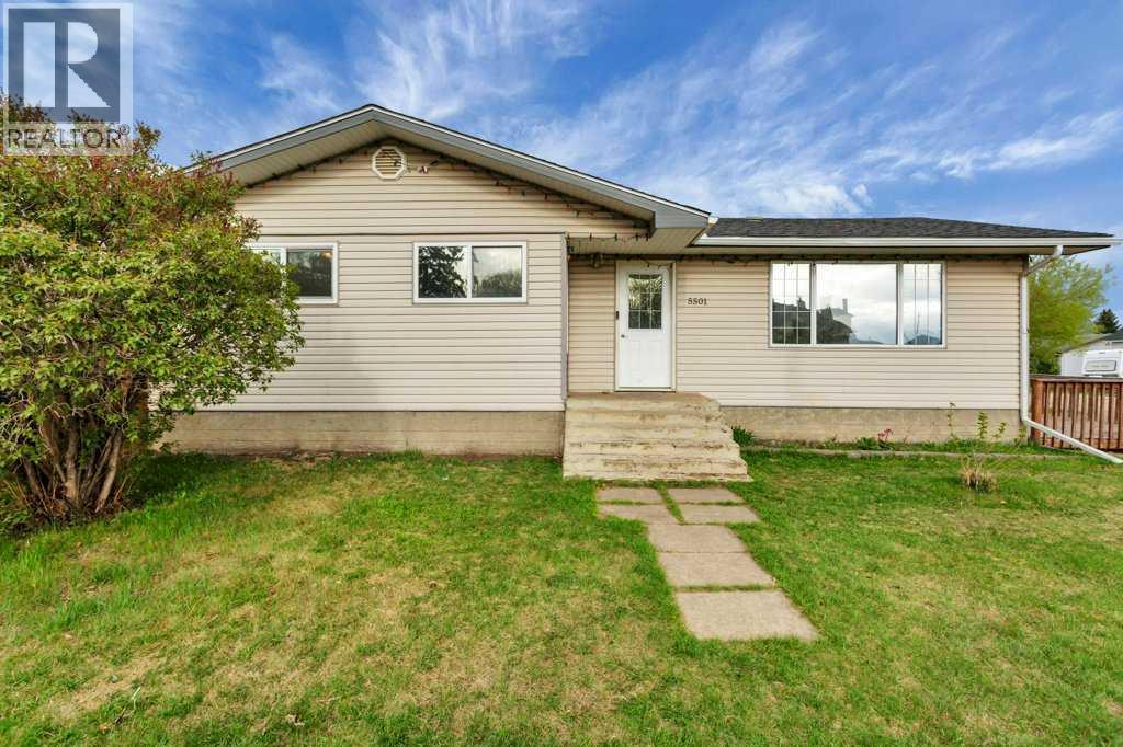 5501 51 Street - photo 2