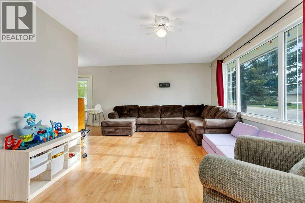 5501 51 Street — photo 14