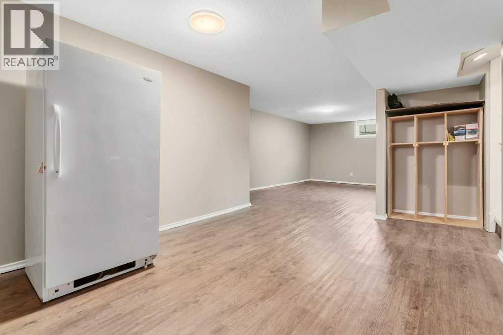 5501 51 Street — photo 37