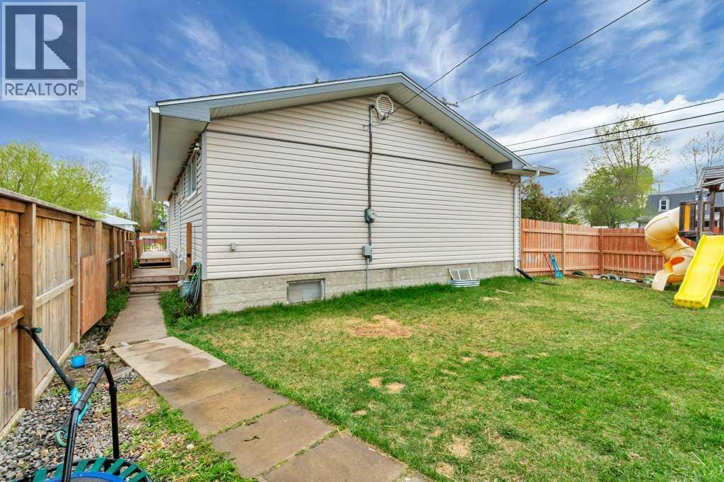 5501 51 Street — photo 7