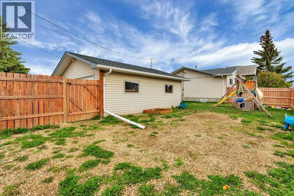 5501 51 Street — photo 10