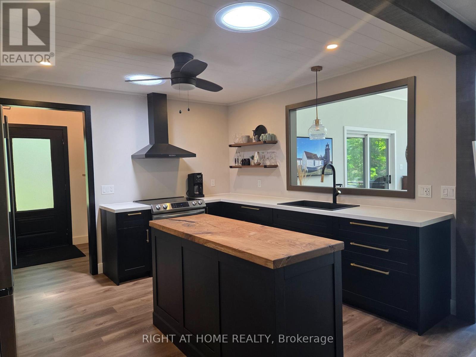 1353 SHERWOOD FOREST ROAD - 10