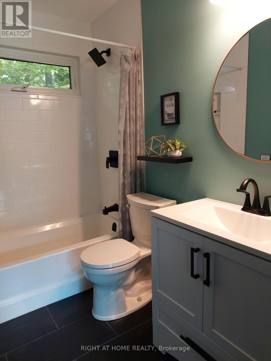 1353 SHERWOOD FOREST ROAD - 16