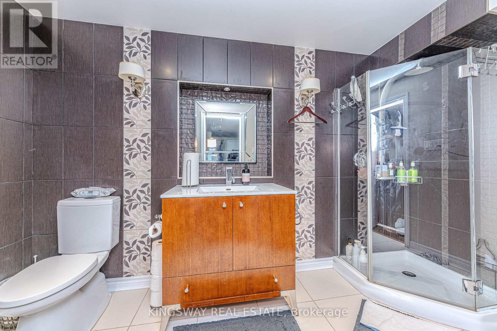 651 VIA ROMANO BOULEVARD - 30