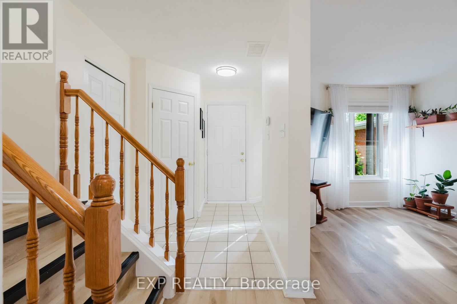 3 Bed, 2 Bath House for Sale in Ottawa – 191 BEATRICE DRIVE, Ottawa – MLS# X13315638 - Image 6