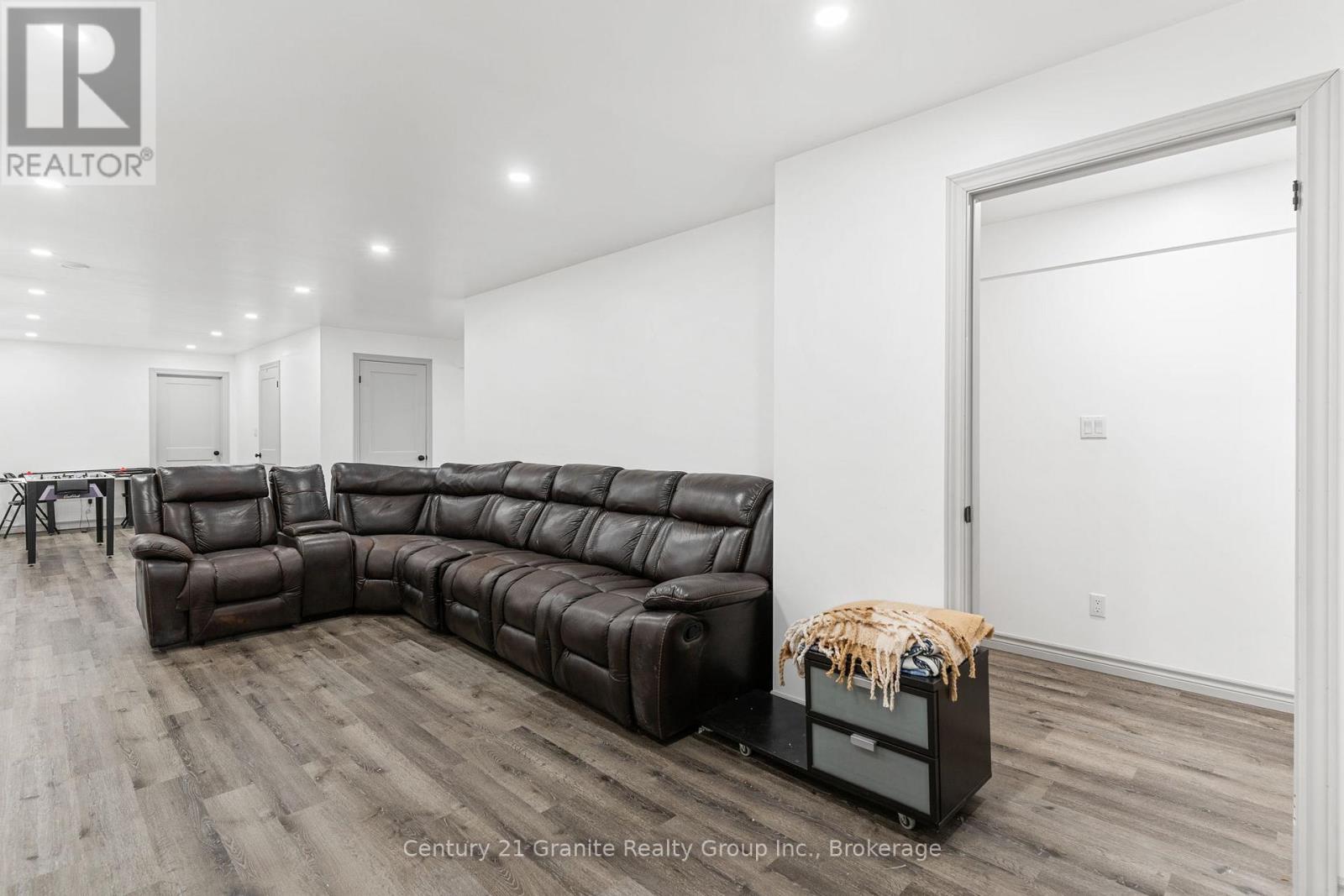 1007 WINDING CREEK ROAD - 28
