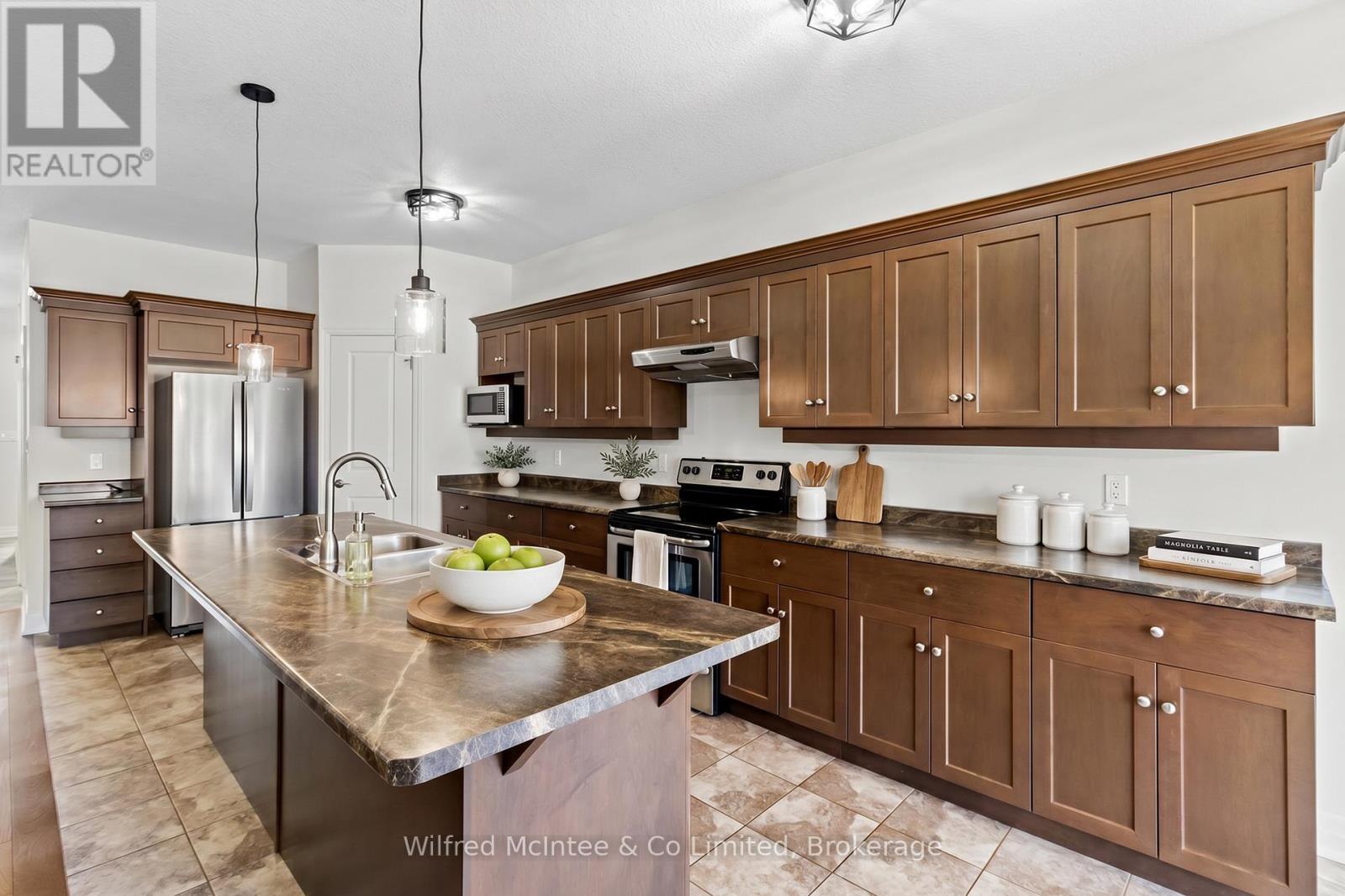 524 STORNOWAY - Image 12