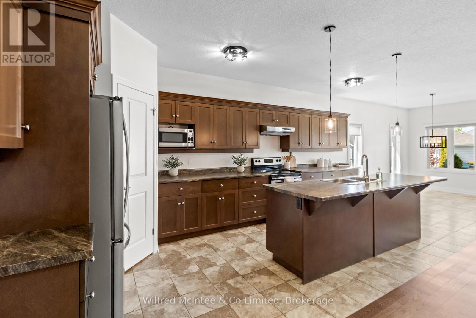 524 STORNOWAY - Image 13