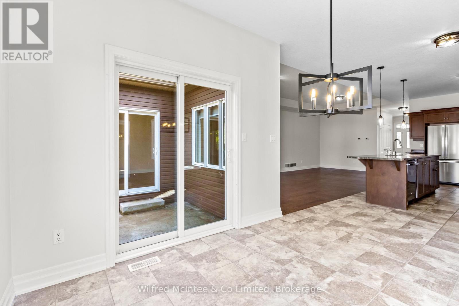524 STORNOWAY - Image 18
