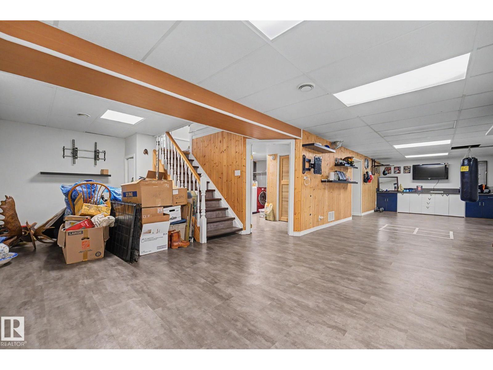 37 SUNNYSIDE CR — photo 37