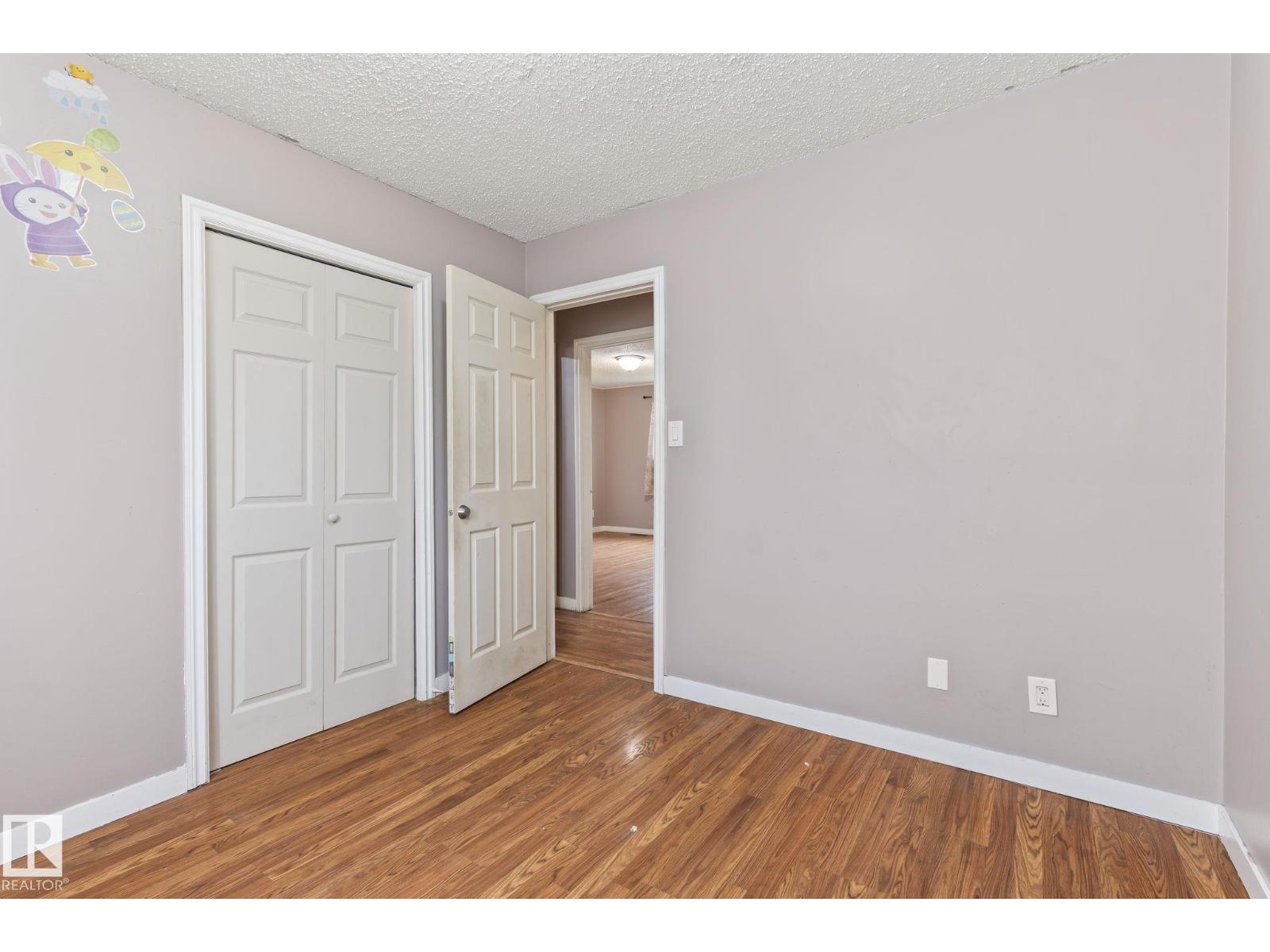 2045 46ST NW - 18