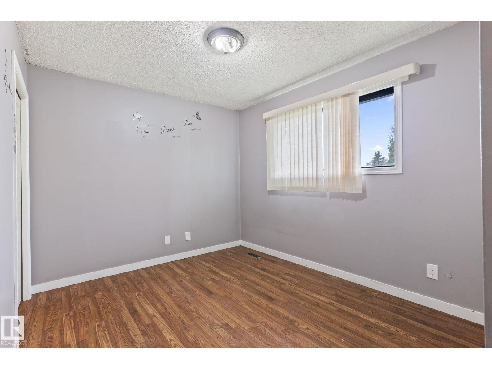 2045 46ST NW - 19