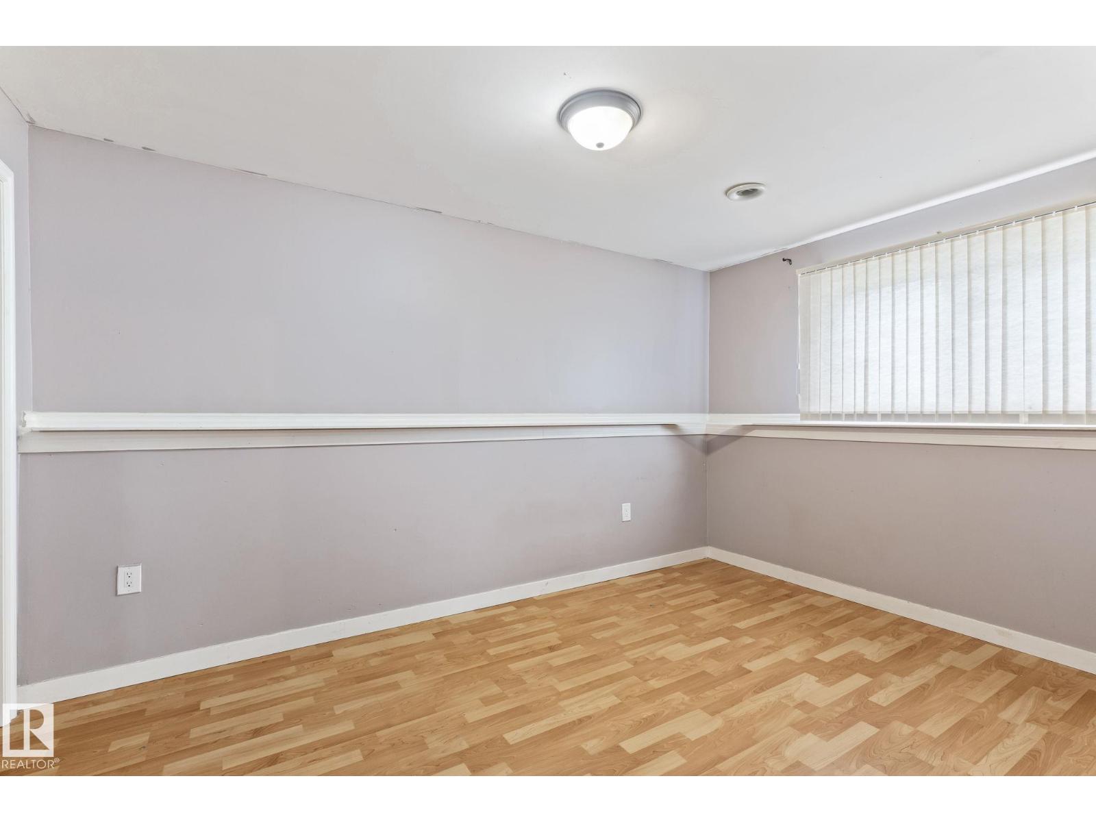 2045 46ST NW - 23