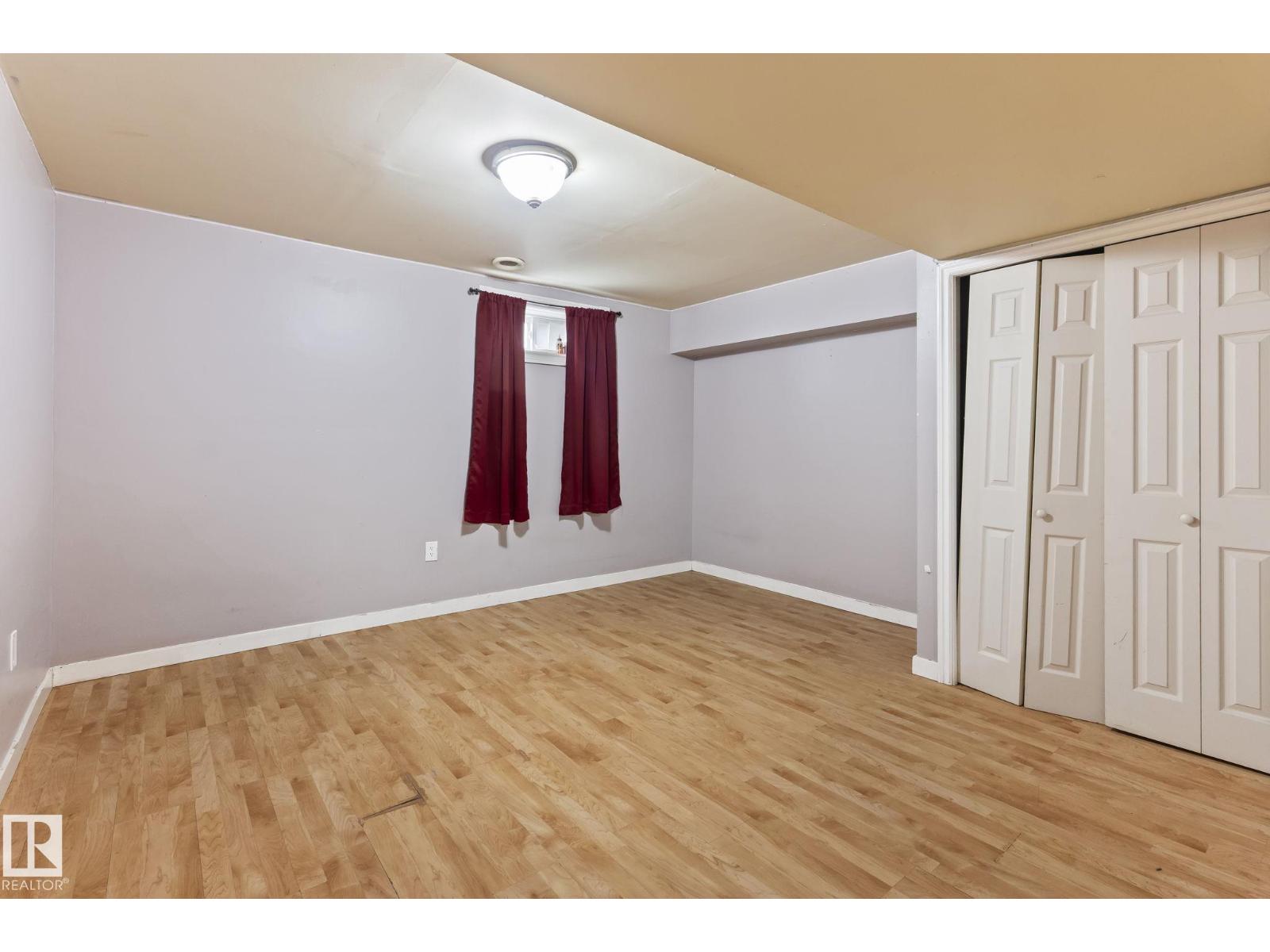 2045 46ST NW - 27