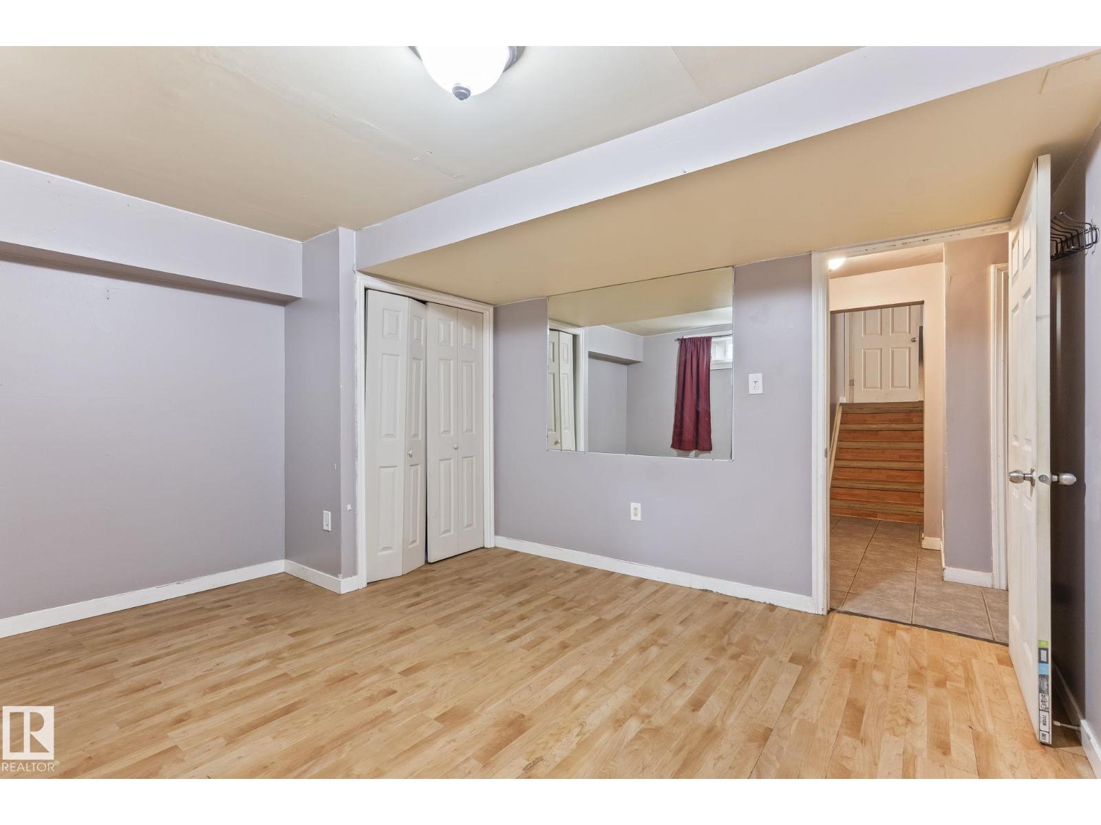 2045 46ST NW - 28