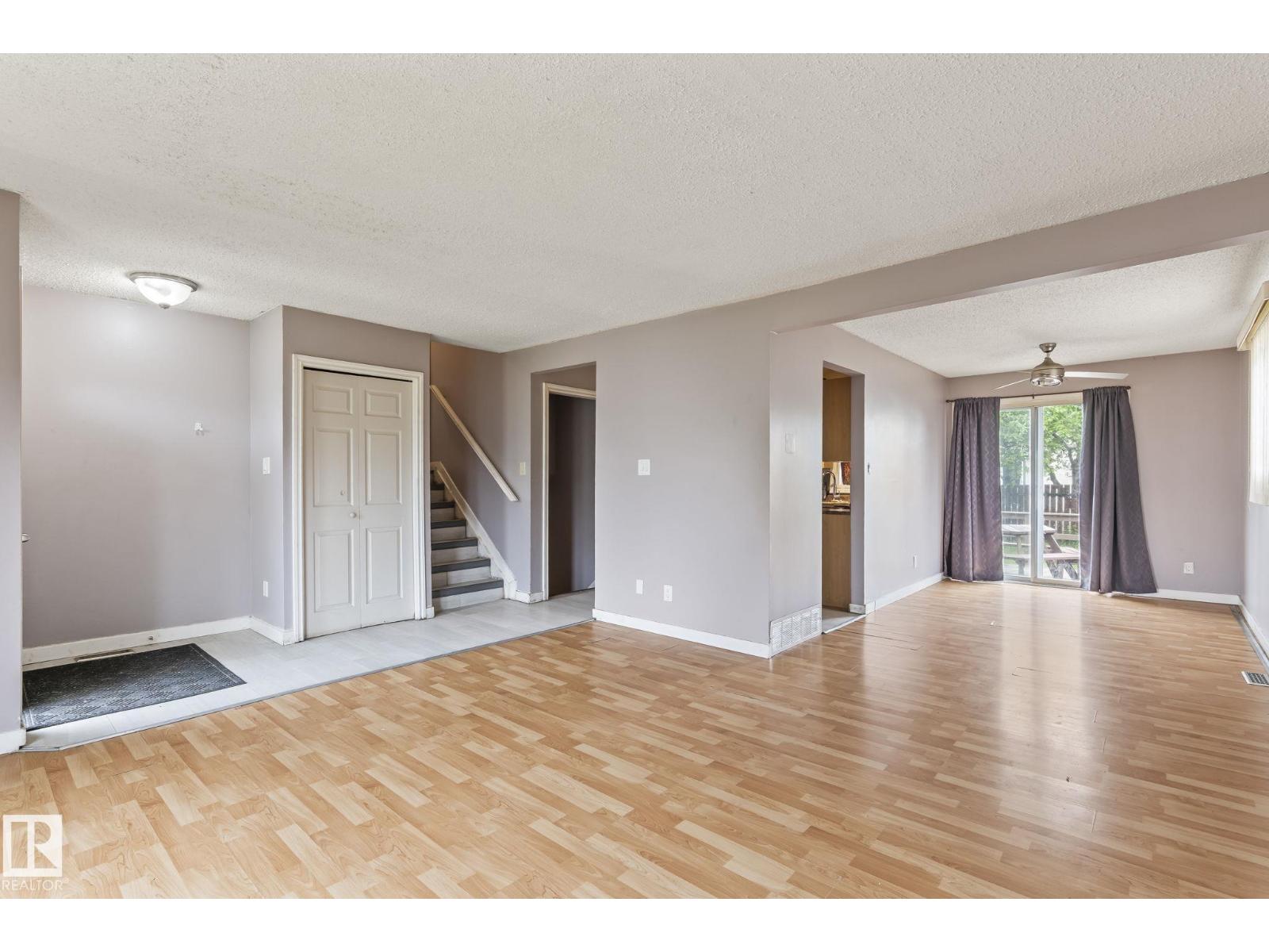 2045 46ST NW - 6