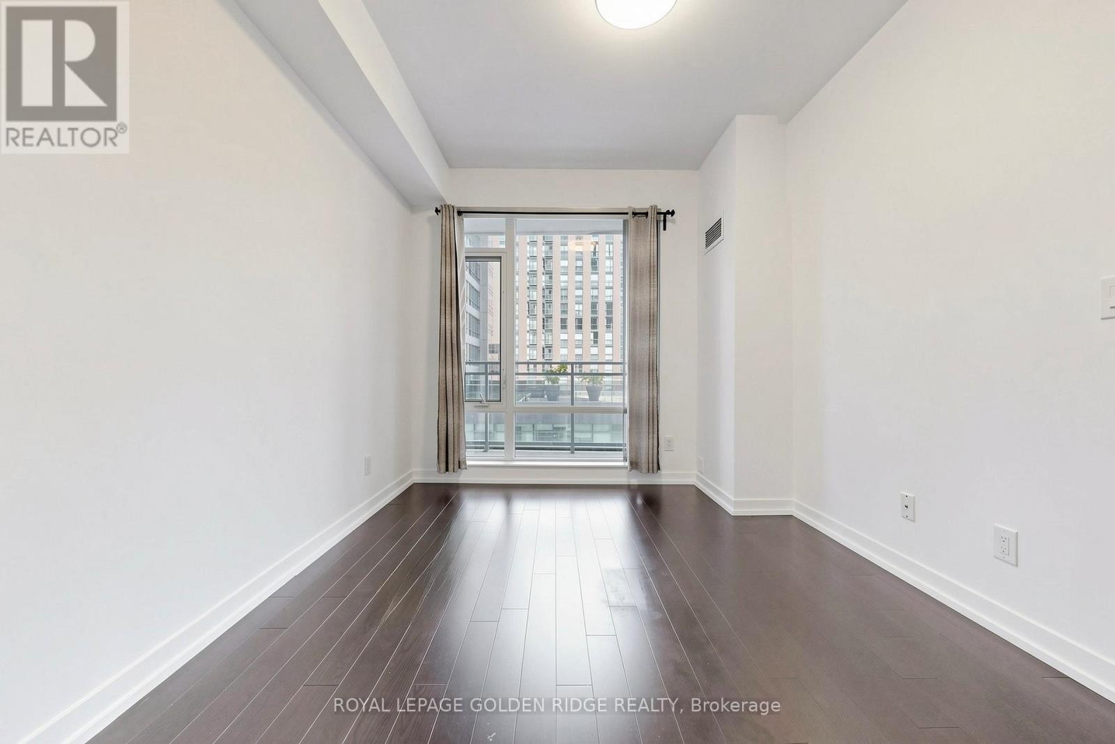 #1108 21 WIDMER STREET - 23