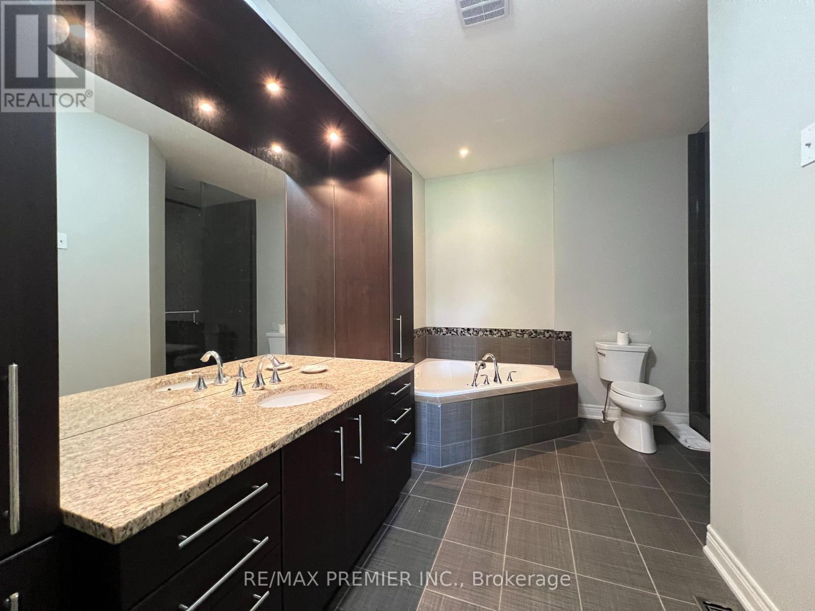 #140 7673 GREEN VISTA GATE - 17
