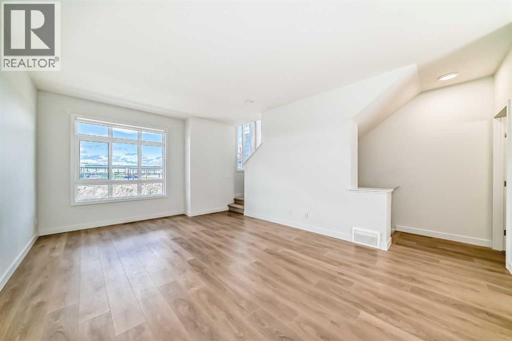 #311 857 Belmont Drive SW - 17