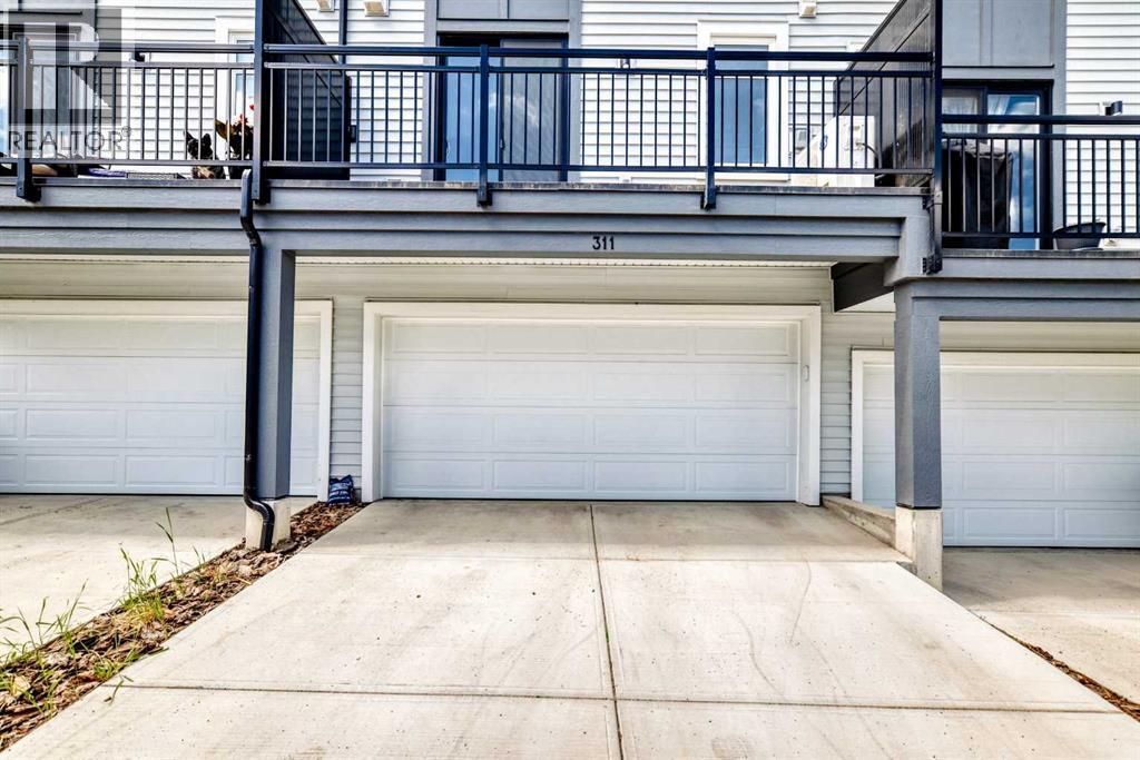 #311 857 Belmont Drive SW - 45