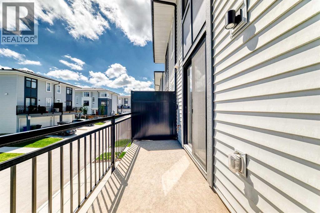 #311 857 Belmont Drive SW - 12