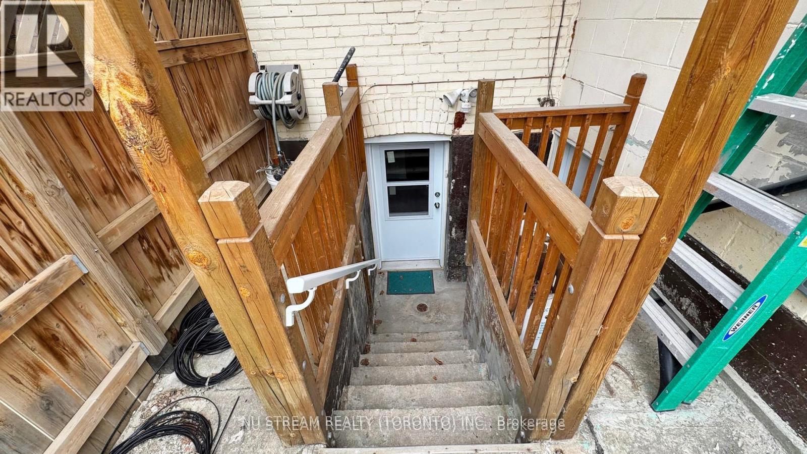 1040 OSSINGTON AVENUE - 29