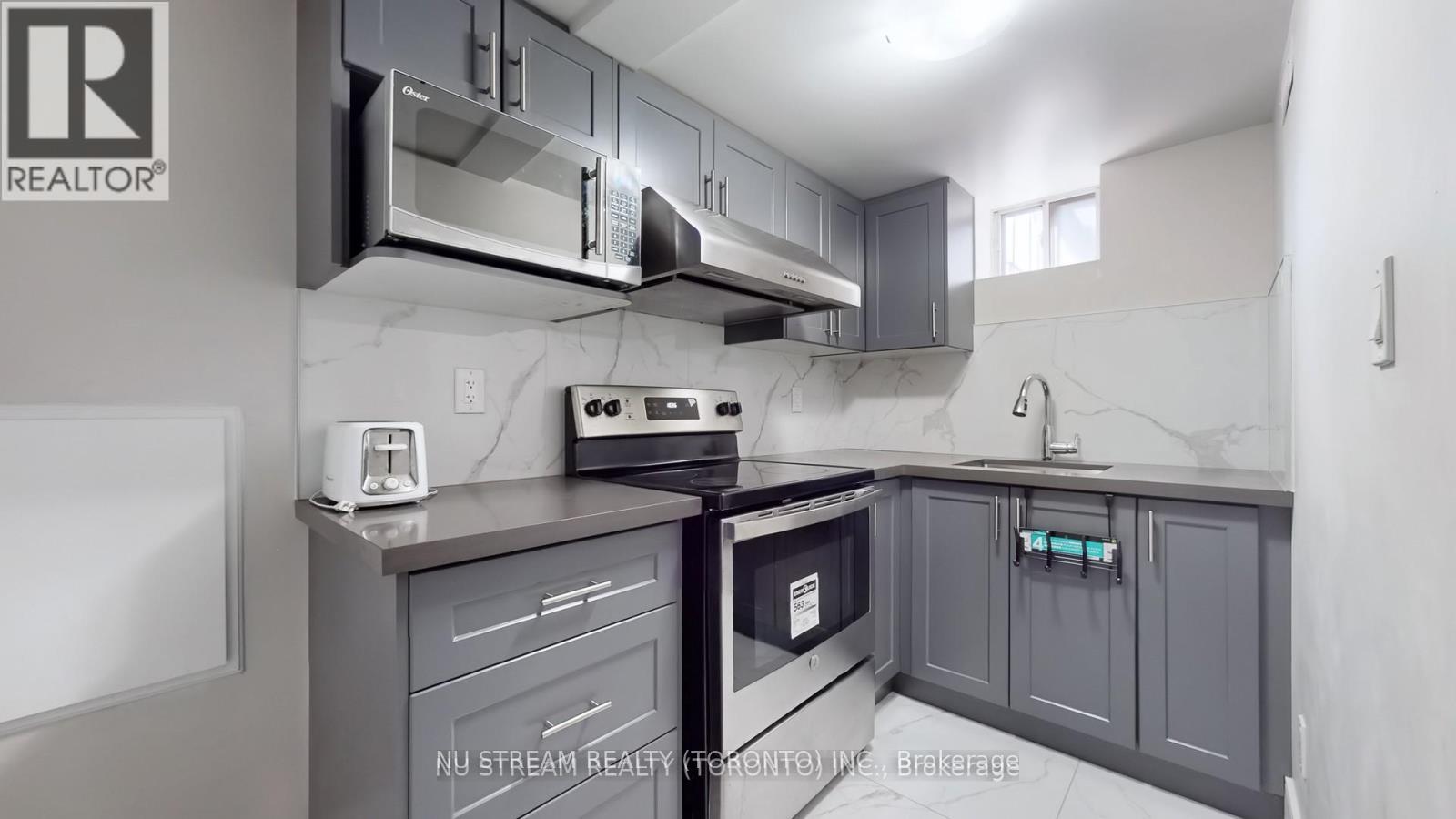 1040 OSSINGTON AVENUE - 33