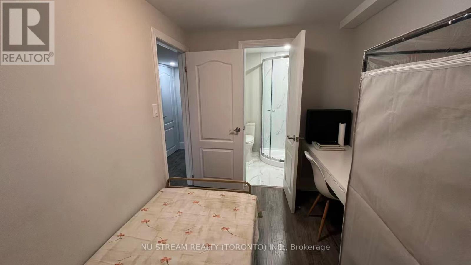 1040 OSSINGTON AVENUE - 35