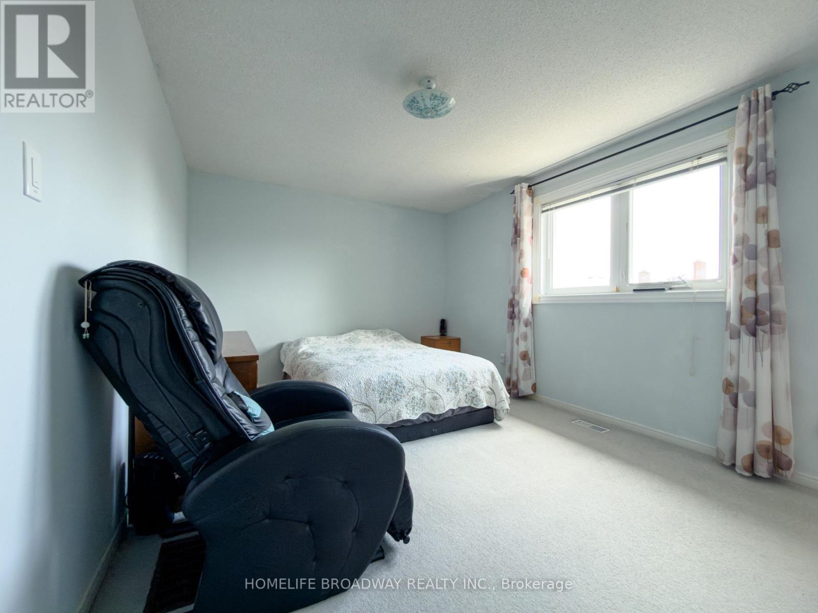 40 BENDAMERE CRESCENT - 20