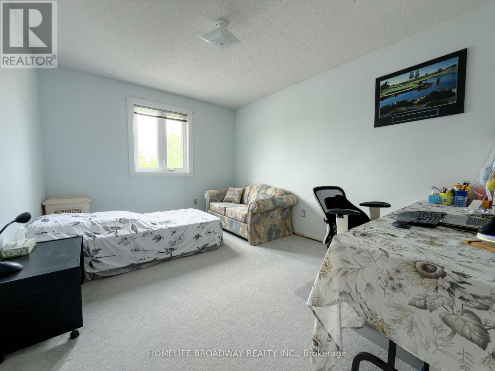 40 BENDAMERE CRESCENT - 24