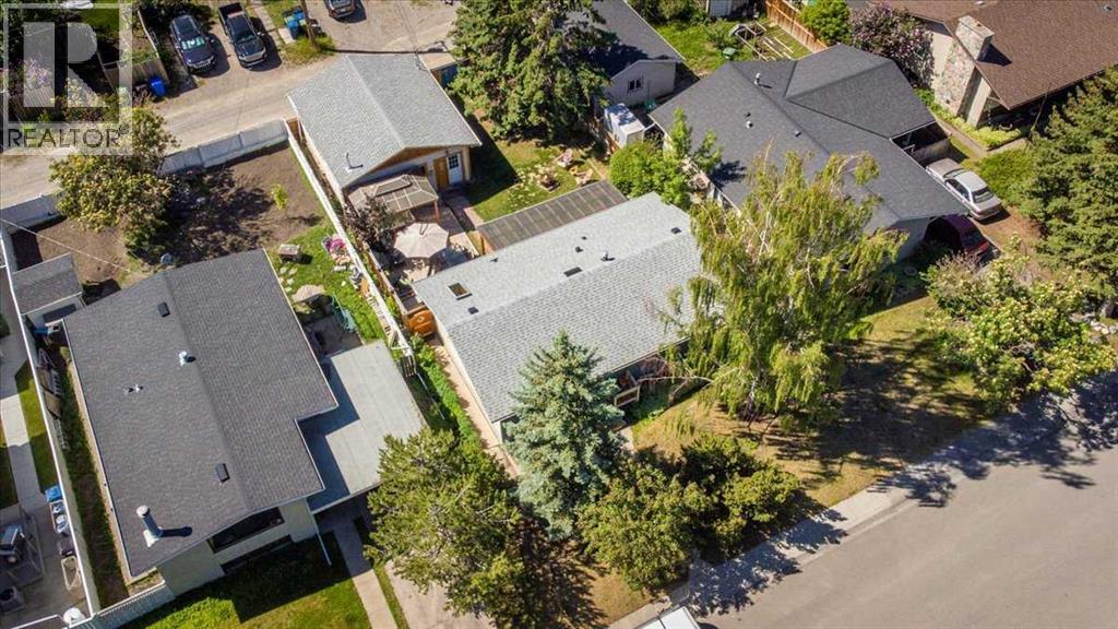811 Southmount Place SW - 40