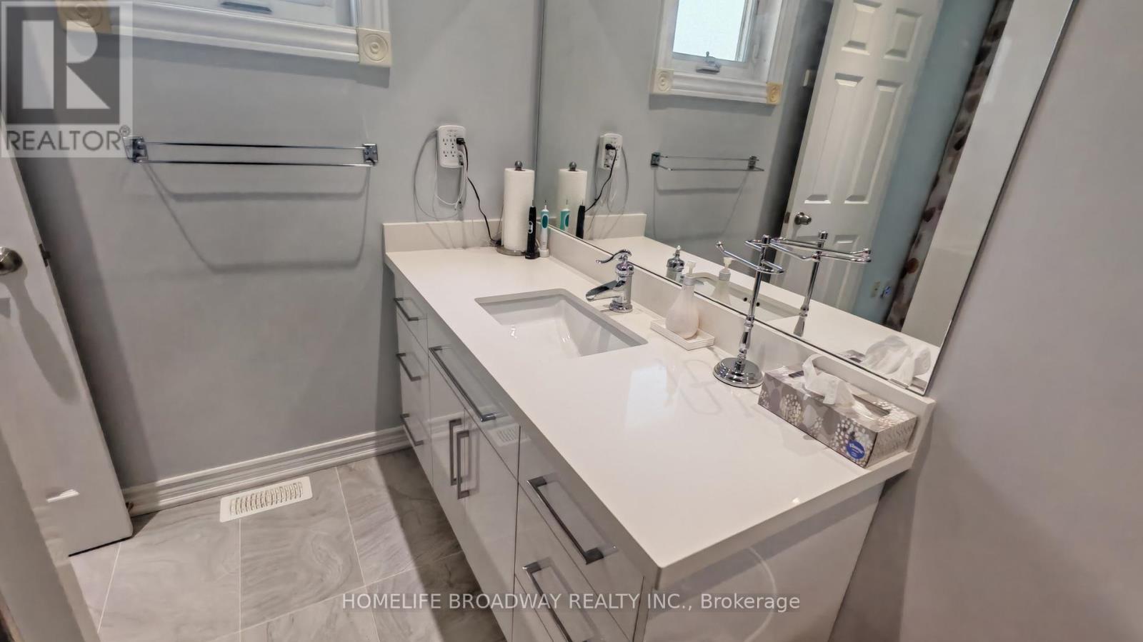 40 BENDAMERE CRESCENT - 23