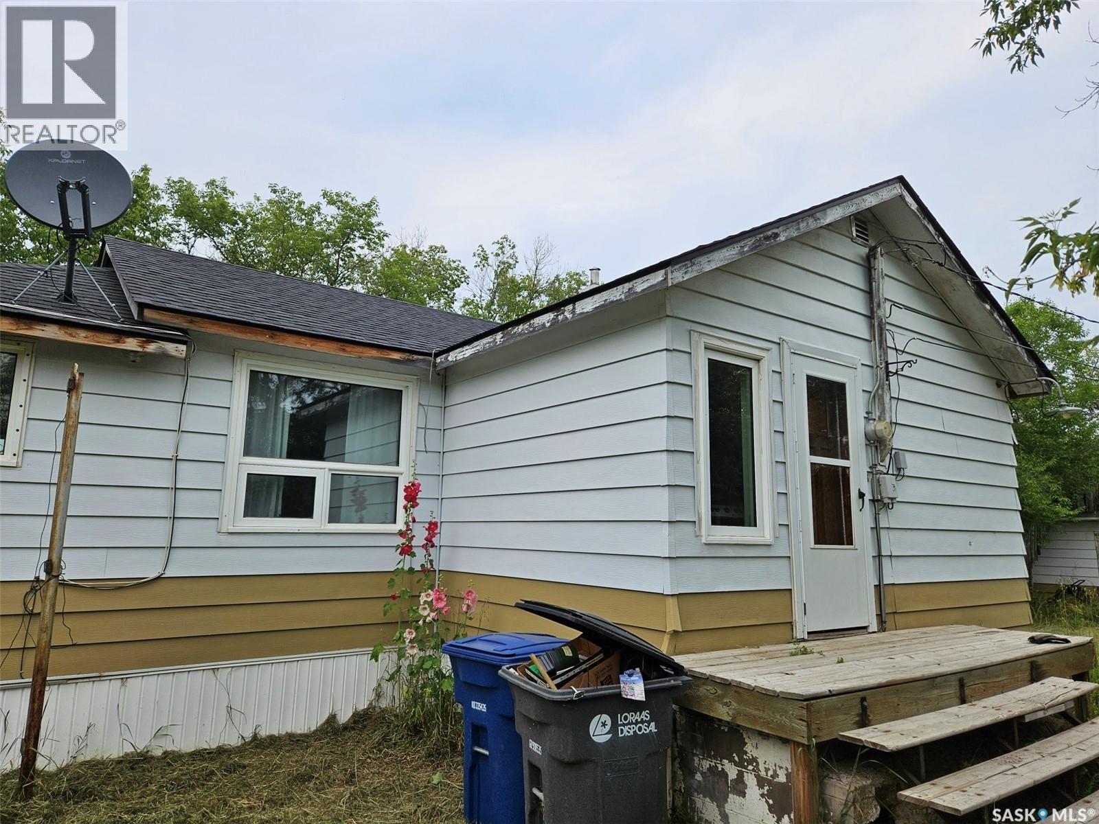 195 Morley STREET - 1