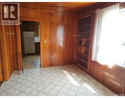 195 Morley Street, Kisbey, SK S0C1L0 Photo 11