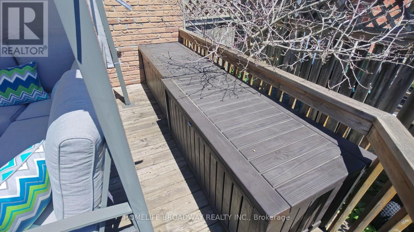 40 BENDAMERE CRESCENT - 38